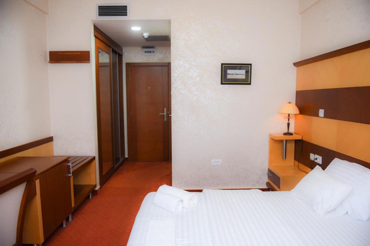 Hotel Marshal Niksic Exterior photo