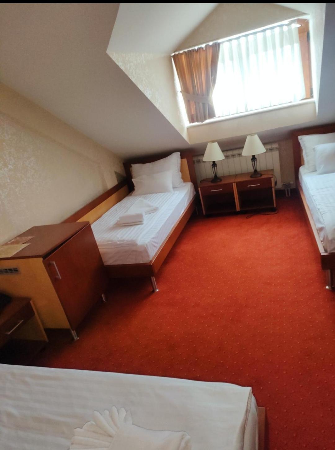 Hotel Marshal Niksic Exterior photo
