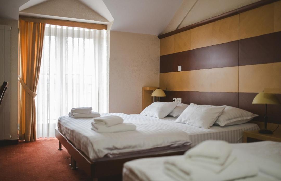Hotel Marshal Niksic Exterior photo
